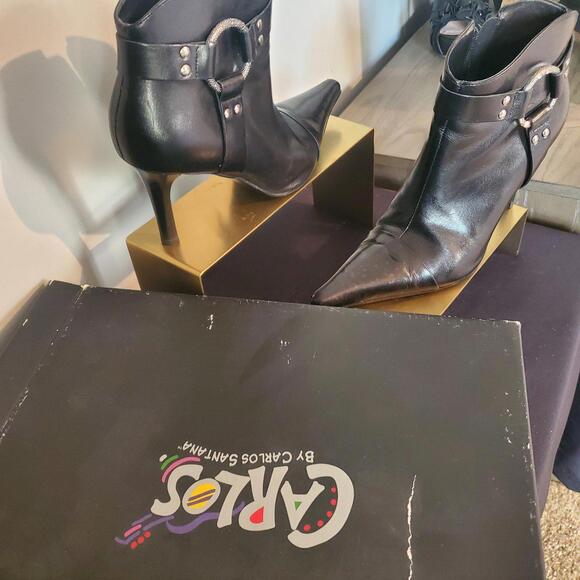 Carlos Santana Pointed Toe Ankle Boot Heels Silver Hardware Detail. Sz 7M - Picture 3 of 4